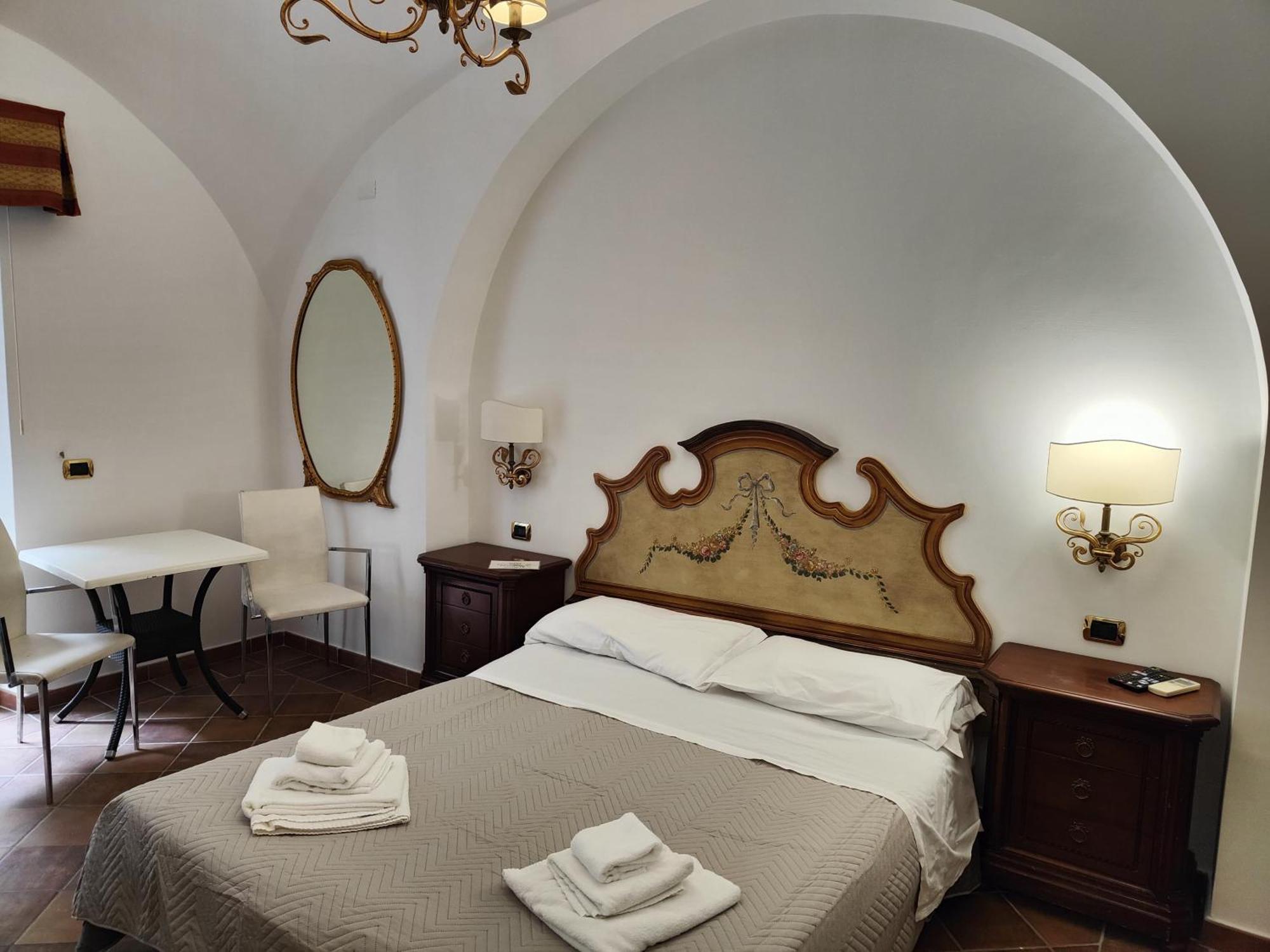 Androsa Apartments Amalfi Exteriör bild