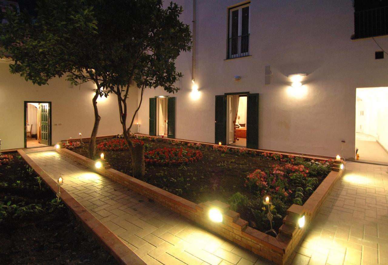 Androsa Apartments Amalfi Exteriör bild