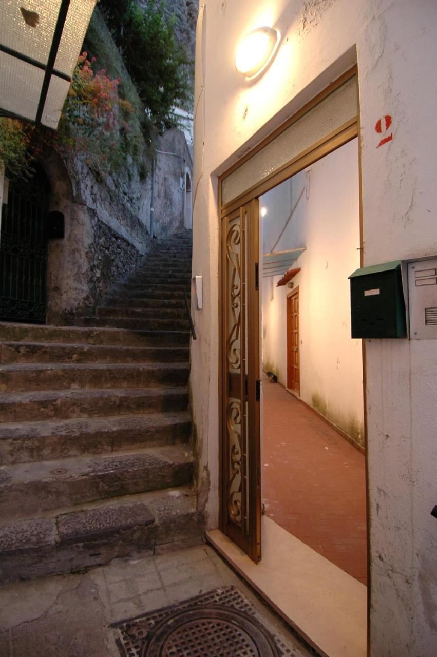 Androsa Apartments Amalfi Exteriör bild